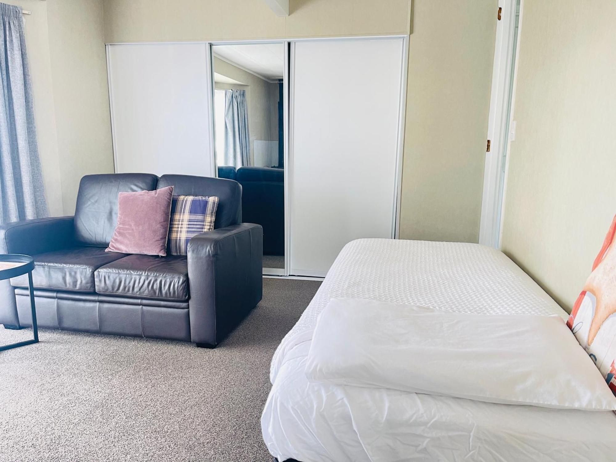 Cozy 1Br Stay In Taupo Central Luaran gambar